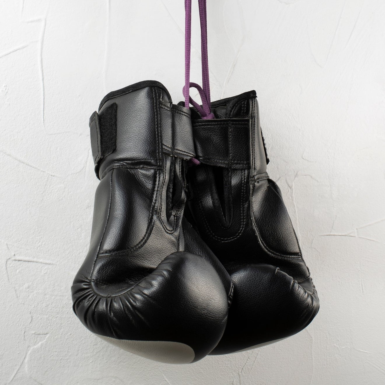Boxing gloves